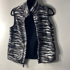 Fleece reversible vest